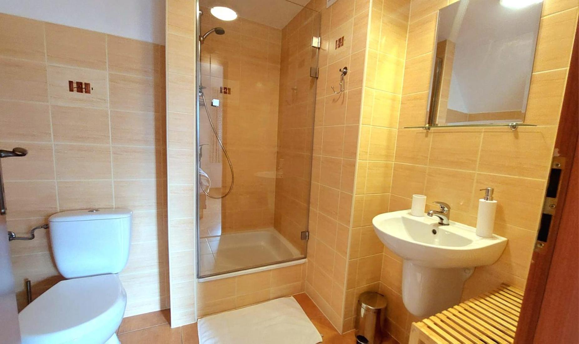 Gawra Hotel Wetlina Luaran gambar